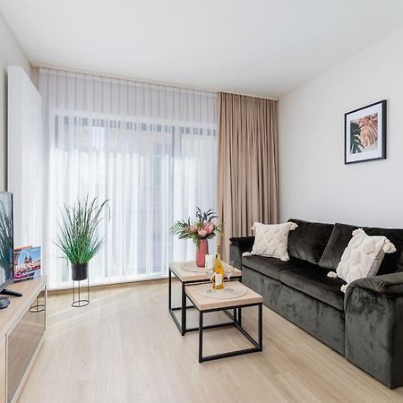Modern Studios With Air Conditioning In Downtown Krakow By Noclegi Renters Exterior foto